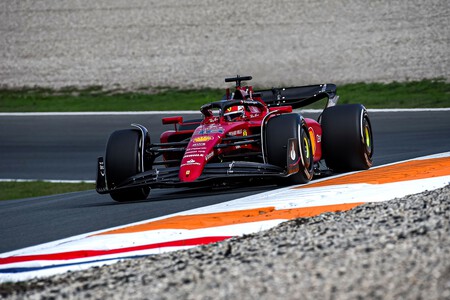 Charles Leclerc bate a Carlos Sainz por cuatro milésimas para reafirmar el poderío de Ferrari en Zandvoort