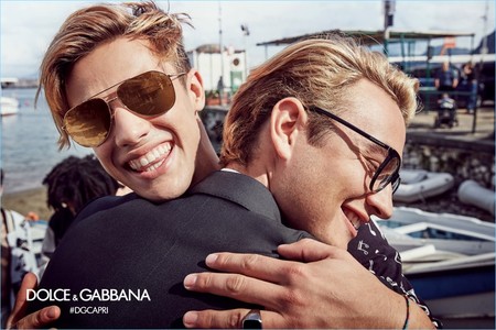Dolce & Gabbana presenta su línea de gafas con actitud millenial