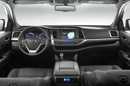 Toyota Highlander Interior 3