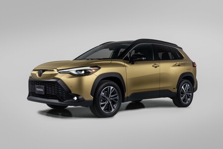 Toyota Corolla Cross Hybrid 2023 5