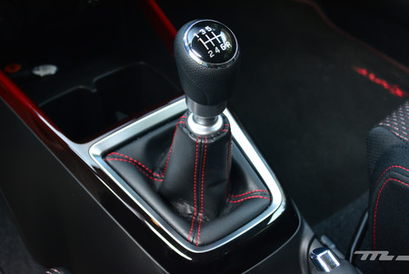 Suzuki Swift Sport 8