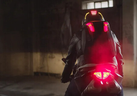 Casco Lorenzo 3 2023