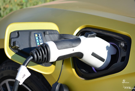 Bmw I8 Protonic Frozen Yellow 21