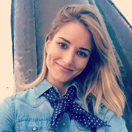 Sí, Alba Carrillo nos sigue dando juego: la comisaría, las ex que hablan, la pasta del divorcio... ¡de todo un poco!