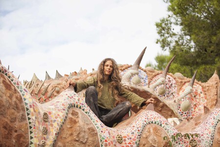 Viajes Escapadas Dragon Escultura Edificio Valencia Curiosidades Espana