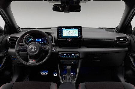Toyota Yaris GR SPORT 2022