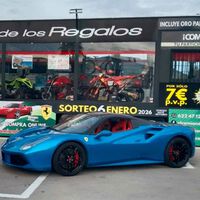 'The Italian Job' a la extremeña: asaltaron el 'Camión de los Regalos' con un Ferrari dentro, pero se llevaron la caja fuerte que ni les cabía en el maletero del BMW