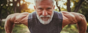 Estos ejercicios son obligatorios para recuperar y aumentar la fuerza de los brazos en adultos mayores 