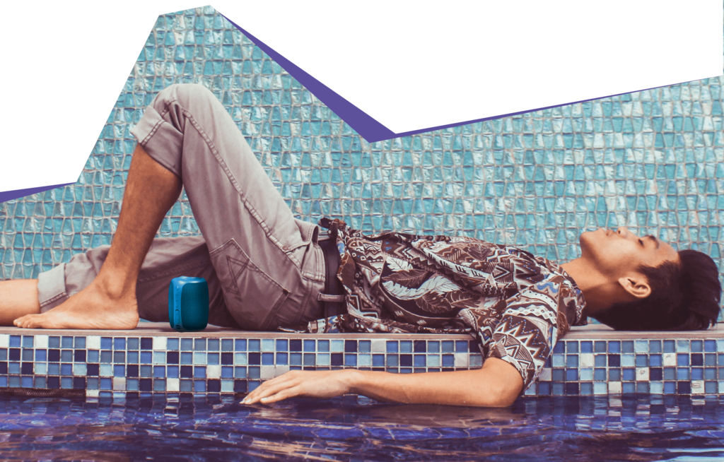 Creative pone a la venta MUVO Play, su nuevo altavoz Bluetooth que podrás llevar a la piscina