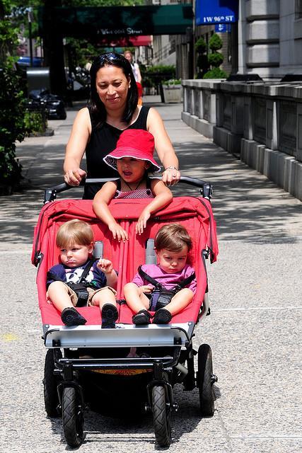 ¿Tienes cuidadora en casa? Lo que debes saber sobre la nueva Ley de Empleadas de Hogar