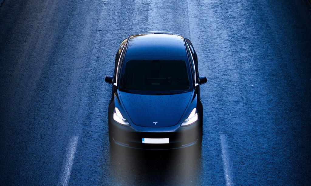 Llevamos años esperando el coche barato de Tesla: el fabricante acaba de cancelar el proyecto, según Reuters