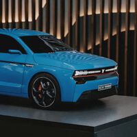 Yugo es el fabricante que hizo el peor coche de la historia: era tan malo que acabó siendo un meme en EEUU. Ahora quiere resucitar para ser una marca anti Dacia