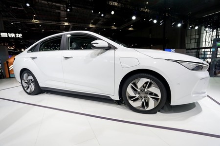 Geometry A es el nuevo coche eléctrico del gigante chino Geely: lo tendremos en Europa a partir de 27.600 euros