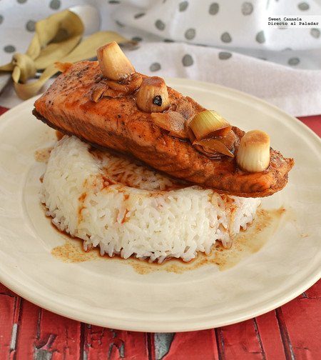 Salmón picosito glaseado con soya. Receta