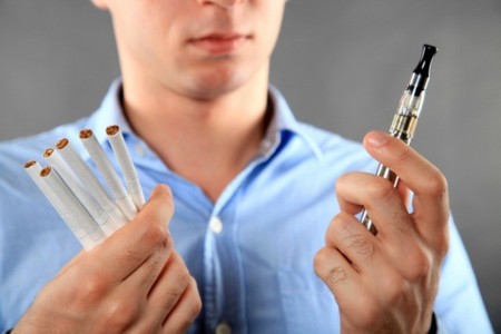 A vueltas con el cigarrillo electrónico ¿recomendable o no?
