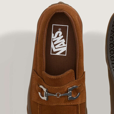 Vans lleva la elegancia de los mocasines a la calle con unas zapatillas que son tan cómodas como perfectas para la oficina