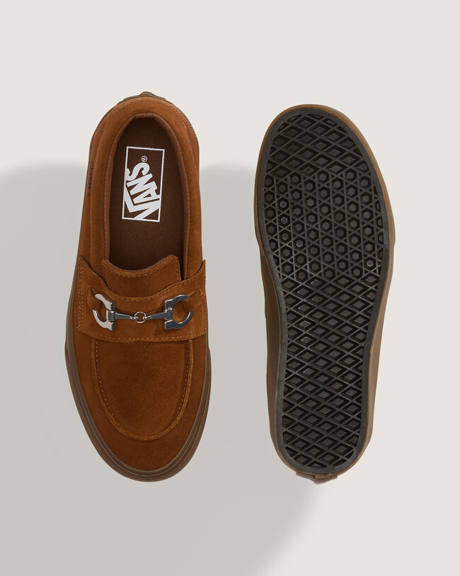 Vans Tiene Las Zapatillas En Ante Mas Elegantes Para El Otono Un Diseno Inspirado En Un Mocasin Listo Para Llevar A La Calle Y A La Oficina