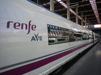 Descuentos de Renfe: conexión tren + avión