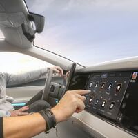 Stellantis se alía con Foxconn para dar brío al coche conectado, con 5G y cockpits cada vez más avanzados
