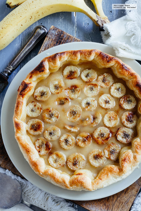 Tarta de manzana y plátano. Receta fácil de postre