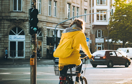 Frankfurt se suma al veto de los coches diésel: en febrero, prohibida la circulación a los no Euro 5 en algunas zonas