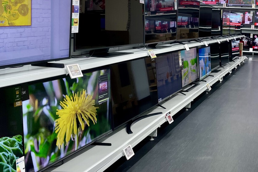https://www.compradiccion.com/television/teles-moviles-portatiles-que-devueltan-corte-ingles-van-a-parar-a-este-outlet-liquidaciones-2