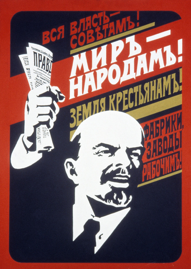 43 ejemplos de cartelería soviética que hicieron de la propaganda un arte insuperable 1024_2000
