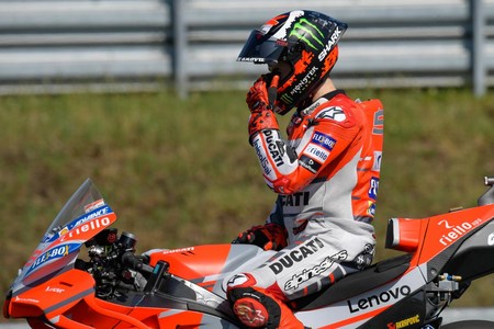 Jorge Lorenzo ya estaría negociando con Ducati para volver a MotoGP tanto si se retira Andrea Dovizioso como si no
