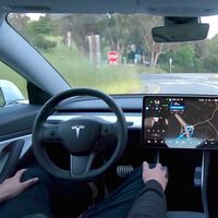 Más de 100.000 Teslas de casi todos los modelos tienen que pasar por el taller en EEUU: puede que no avisen si no te pones el cinturón de seguridad