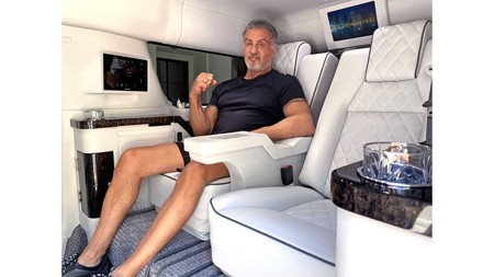 El Cadillac Escalade ESV de Sylvester Stallone es un monstruo cargado de lujo que puede ser tuyo por 7.7 MDP