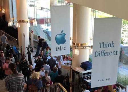 Oro puro para veteranos: el rodaje del biopic de Steve Jobs recrea el evento de presentación del iMac original