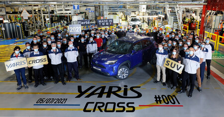 Toyota Yaris Cross: el B-SUV híbrido ha iniciado su producción en tierras francesas