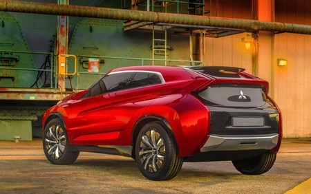 Mitsubishi Xr Phev 02