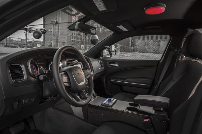 Dodge Charger Patrulla