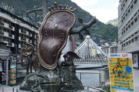 Tributar en Andorra puede salir caro; los riesgos que corren los youtubers al trasladar su residencia fiscal fuera de España