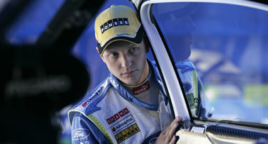 Jornada apretada en el rally de Finlandia