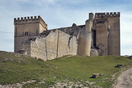 Castillo De Ampudia 2