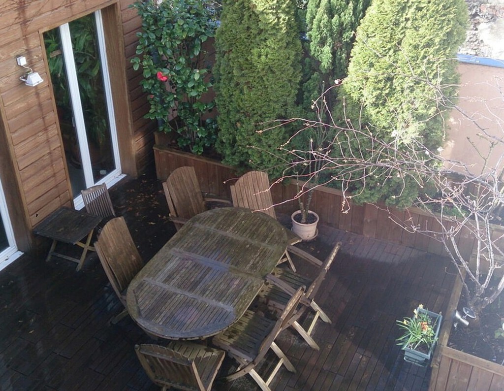 De terraza triste y fría a precioso mini jardín japonés: así fue su espectacular transformación 