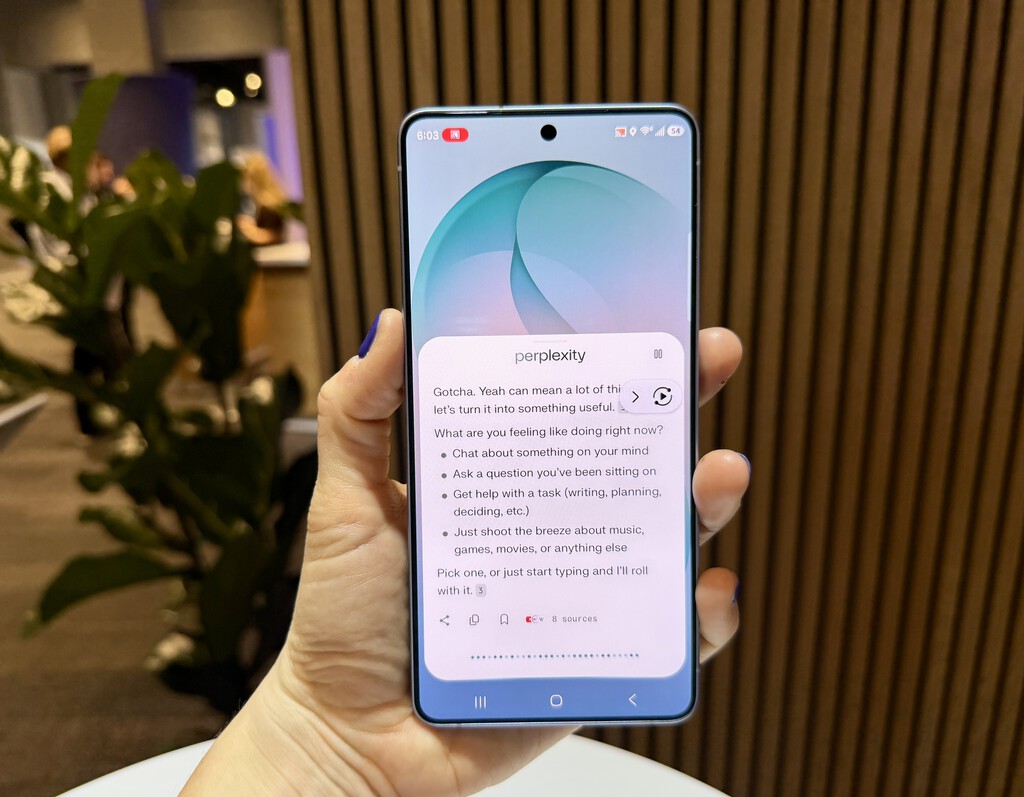 Perplexity es mucho más que el tercer asistente en discordia: es el plan de Samsung para conquistar la IA en los móviles
