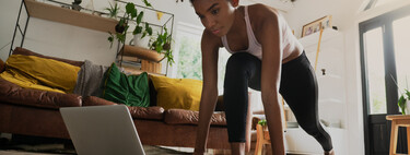 Tres alternativas de entrenamiento para entrenar en casa si te cierran el gimnasio en Semana Santa 