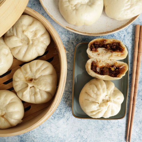 Baozi de cerdo: receta de los legendarios panecillos chinos rellenos que se cocinan al vapor