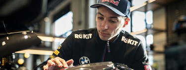 Toprak Razgatlioglu ya se viste de BMW. Así luce la nueva BMW M 1000 RR para conquistar el mundial de Superbikes 