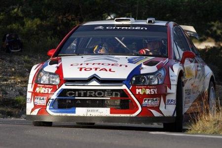 Los pilotos del WRC buscan alternativas para mejorar en el asfalto