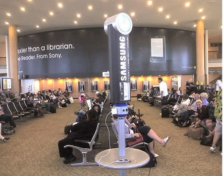 Estaciones de carga Samsung en aeropuertos en Estados Unidos