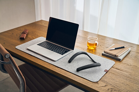 Sony presenta el SRS-NB10, un altavoz inalámbrico tipo neckband para teletrabajar y ver la tele sin molestar a la familia