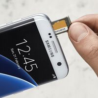 Hace diez años, éramos felices con tarjetas microSD en los teléfonos móviles. Los fabricantes las han matado por una buena razón 