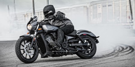 Especial motos para el carnet A2: todas las motos americanas y orientales limitables
