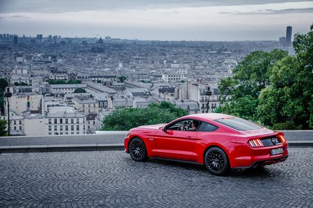 Mustang En Francia