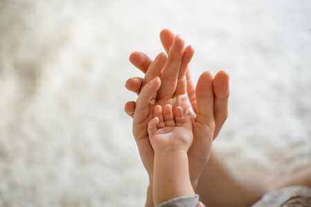 "Tu trabajo es ser su roca": los consejos de un padre sobre cómo ser el mejor compañero posible para la pareja