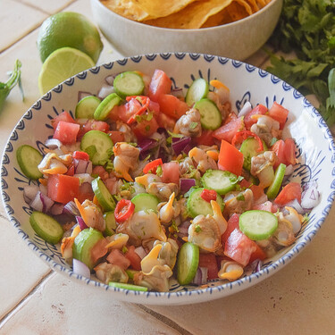 Ceviche de berberechos, el aperitivo más original para compartir entre amigos 